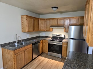 935 S Dixon St, Gainesville, TX 76240