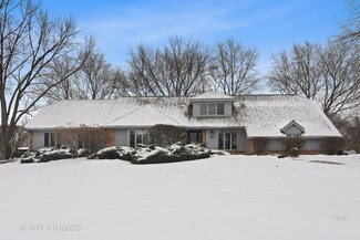 2025 Cheviot Dr, Inverness, IL 60010