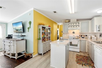 5558 Palm Beach Blvd Unit 283, Fort Myers, FL 33905