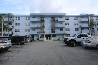 1221 SW 122nd Ave Unit 403, Miami, FL 33184