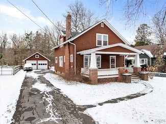38 Dwight Ave, Clinton, NY 13323