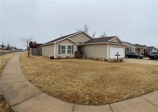 1829 NW 145th St, Edmond, OK 73013