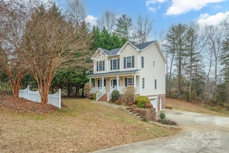119 Heritage Creek Dr, Hickory, NC 28601