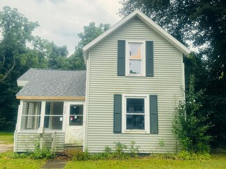 556 Union St, Niles, MI 49120