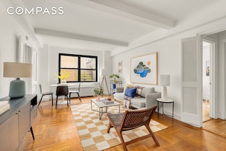 245 E 72nd St Unit 8G, New York, NY 10021