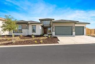 8313 Iron Creek Dr, Friant, CA 93626