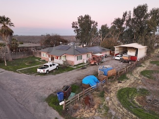 21120 S Cornelia Ave, Riverdale, CA 93656