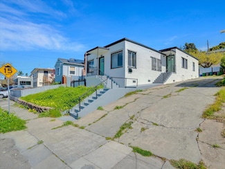 7814 Ney Ave, Oakland, CA 94605