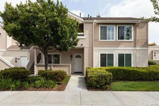 10456 W Briar Oaks Dr Unit B, Stanton, CA 90680