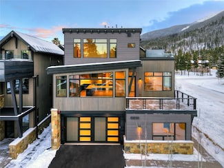 208 Frisco St, Frisco, CO 80443