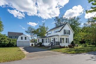 55 Noyes St, Concord, NH 03301