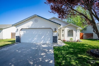 1917 Cambridge St, Caldwell, ID 83607