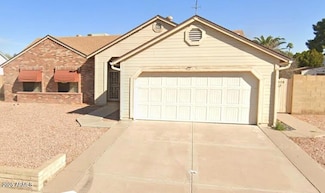 6320 W Del Mar Ln, Glendale, AZ 85306