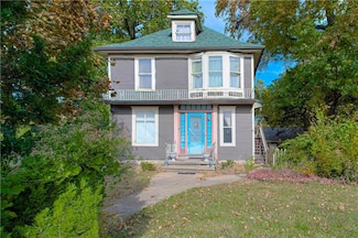 10702 E Winner Rd, Independence, MO 64052