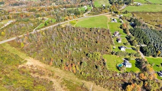 2028 Farm To Market Rd, Endwell, NY 13760