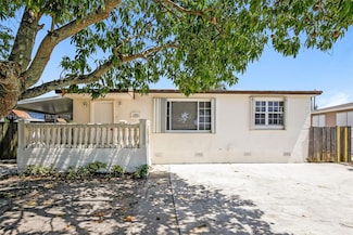 171 W 63rd St, Hialeah, FL 33012