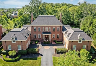 7414 Milton Ct, New Albany, OH 43054