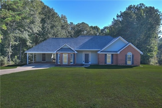 423 Lee Road 2110, Salem, AL 36874