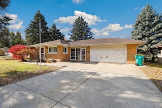 801 Alann Dr, Joliet, IL 60435