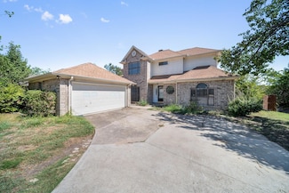 527 Meadowcreek Dr, Mesquite, TX 75150