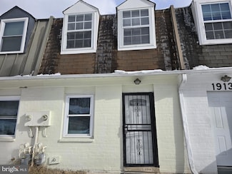 1915 Village Green Dr Unit V-195, Hyattsville, MD 20785