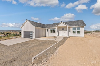 1328 Hoover Rd, Weiser, ID 83672
