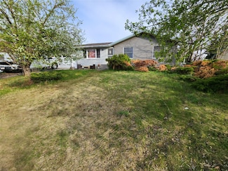 708 35th Ave NE, Great Falls, MT 59404