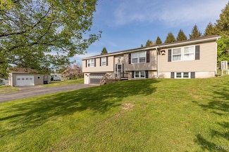 76 Ames St, Mexico, NY 13114