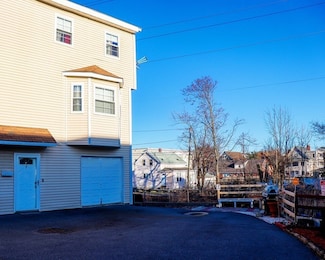 14 Tyler St Unit 2, Lawrence, MA 01843