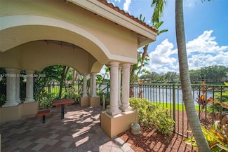 2451 Centergate Dr Unit 102, Miramar, FL 33025