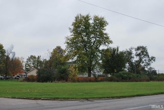 2400 Blk W Mcgalliard Rd, Muncie, IN 47304