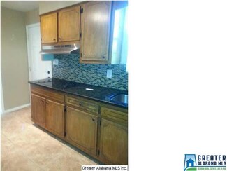 816 Roberson Rd, Fairfield, AL 35064