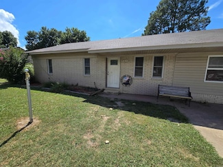 733 Smith Ave, Trumann, AR 72472