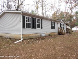 131 Martindale Ct, Saylorsburg, PA 18353