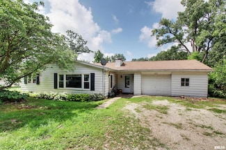 1210 Shady Acres Ln, Quincy, IL 62305