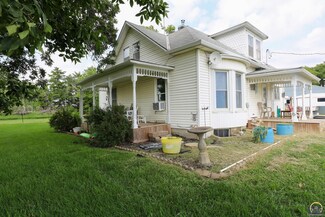 2082 Road K, Emporia, KS 66801