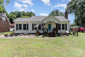1306 Brantley Rd, Kannapolis, NC 28083