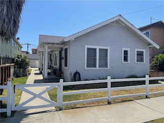 645 W 21st St, San Pedro, CA 90731