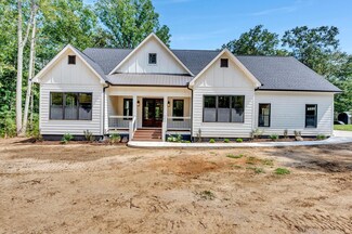 3304 N Walston Bridge Rd, Jasper, AL 35504