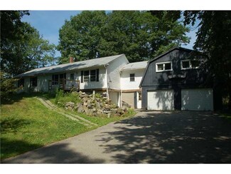 74 Sargents Ln, Eliot, ME 03903