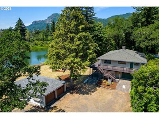 119 Look-In Ln, North Bonneville, WA 98639