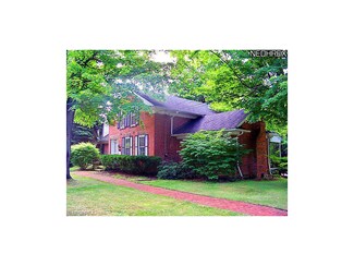 35036 Cannon Rd, Chagrin Falls, OH 44022