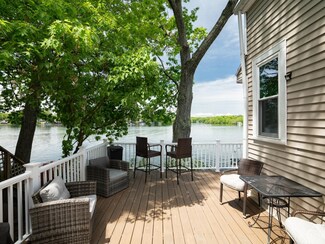 49 E Shore Dr, Valatie, NY 12184