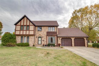 1207 S MacOupin St, Gillespie, IL 62033