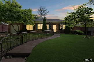 5840 Jamieson Ave, Saint Louis, MO 63109