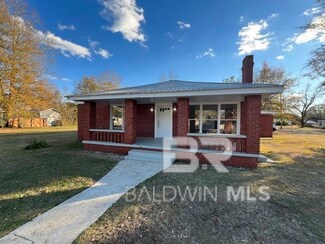 400 E Horner St, Atmore, AL 36502