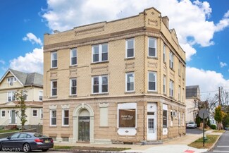129 Maple Ave Unit 3, Montclair, NJ 07042