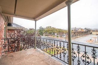 7920 Rockwood Ln Unit 202, Austin, TX 78757
