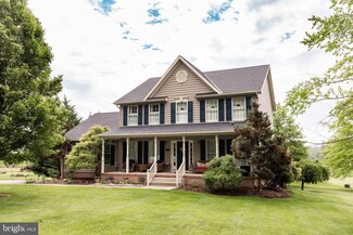3263 Rolari Dr, Taneytown, MD 21787