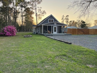 13348 S Carolina 260, Manning, SC 29102